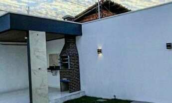 Imagem 2: Casa para venda tem 128 metros quadrados com 3 quartos em Lagoa Redonda - Fortaleza - Cear