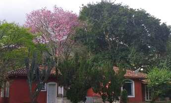 Imagem 2: Sítio com 4 quartos em condomínio, casa ampla