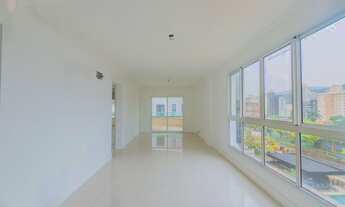 Imagem 2: Apartamento em andar alto, nunca habitado no bairro Jardim Blumenau