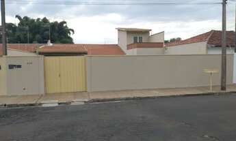 Imagem: CASA À VENDA 111 m2, com 3 quartos, sala