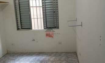 Imagem 6: Sobrado em vila fechada, com portão automático sem condomínio, à venda, com 100m², quintal