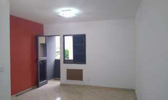 Imagem 3: Apartamento Vazio, com 57m², 2 quartos com varanda, condomínio barato