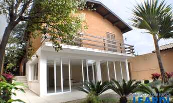 Imagem: CASA ASSOBRADADA - VILA MASCOTE - SP