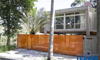 Imagem: CASA ASSOBRADADA - PERDIZES - SP