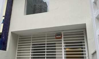 Imagem 2: Sobrado comercial possuindo quinco salas, uma vaga de garagem em Moema possuindo 100m de a