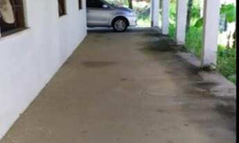 Imagem 2: Casa com piscina