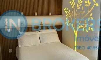 Imagem 5: Casa de alto padrão com 3 suítes (1 com closet) e piscina no condomínio Dona Maria José em