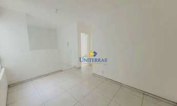 Imagem 2: Apartamento com 2 dormitórios para alugar, 40 m² por R$ 750/mês - Lamenha Grande - Almiran