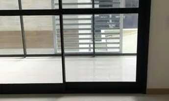 Imagem 4: Apartamento House Barra - quarto e sala - Circuito Carnaval