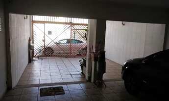 Imagem 2: TRÊS SUÍTES E DUAS SALAS