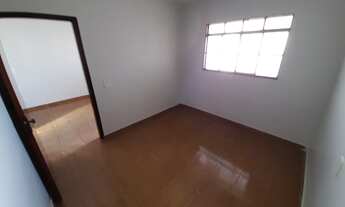 Imagem 2: Casa 02 Quartos, na Laje, sozinha no Lote, recém-reformada, QNO 17, Expansão Setor O