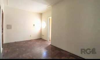 Imagem 3: Apartamento com 2 dormitórios, 1 banheiro no Bairro Centro Histórico