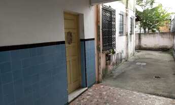 Imagem 5: Casa 155 m², Total 6 Qtos, 2 Banhs, Grande Quintal e Garagem. Terreno 250 m²