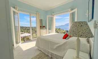 Imagem 4: Casa para venda com 280 metros quadrados com 4 quartos em Cambaquara - Ilhabela - SP