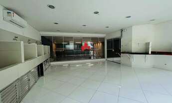 Imagem: Prédio Comercial com 467 m², 3 vagas cobertas