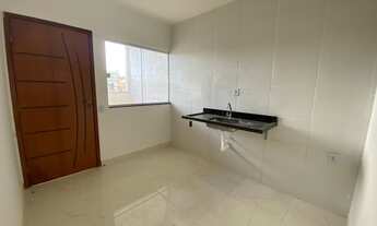 Imagem 6: Casa para venda tem 120 metros quadrados com 2 quartos e terreno grande com vaga de garage