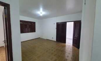 Imagem 4: Casa para Empresas possui 250 metros quadrados com 3 quartos em Cohajap - São Luís - MA