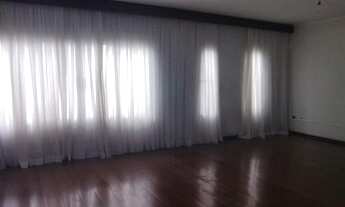 Imagem 3: Sobrado para aluguel e venda tem 350 metros quadrados com 4 quartos em Vila Ipojuca - São