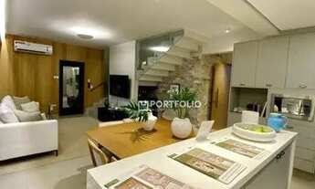 Imagem: Sobrado com 200,82m², localizado em frente