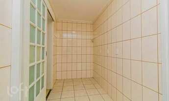 Imagem 2: PORTO ALEGRE - Apartamento Padrão - Floresta