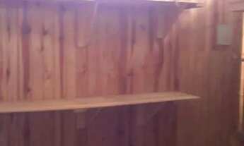 Imagem 5: Salão (piso superior) de 130 m² de vao aberto e 02 banheirosno Parque Casa de pedra