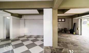 Imagem 7: PORTO ALEGRE - Apartamento Padrão - Partenon