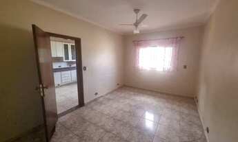 Imagem 3: Casa para Locação em Presidente Prudente, BELA VISTA, 4 dormitórios, 1 suíte, 3 banheiros