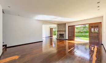 Imagem 5: Cód.: 762 - Casa duplex com 5 quartos, sendo 3 suítes, em condomínio com área de lazer com