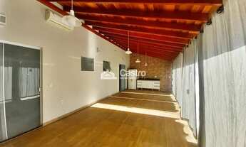 Imagem 3: Casa com Piscina