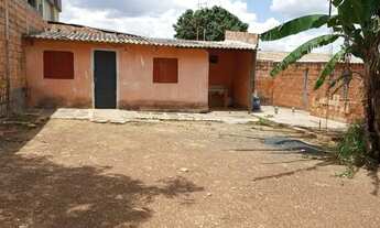 Imagem 6: Lote com casa Casa com 1 dormitório