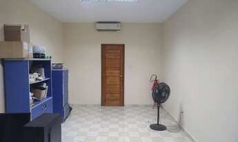 Imagem: Aluga-se ou Vendo um prédio comercial com