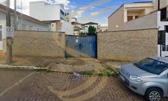 Imagem 2: Terreno à Venda em Centro, São José do Rio Pardo - SP