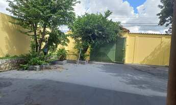 Imagem 6: Casa com LOTE inteiro Casa de Rua com 3 Quarto(s) e 2 banheiro(s) à Venda, 221.00 por R$ 5