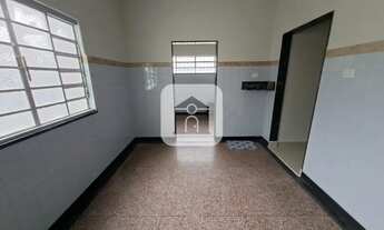 Imagem 3: Casa disponível para locação comercial ou residencial no bairro Martins