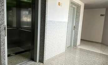 Imagem 3: APARTAMENTO DOIZ QUARTOS UM SUÍTE CENTRO GUARAPARI ES