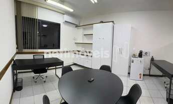 Imagem: Sala ampla completa