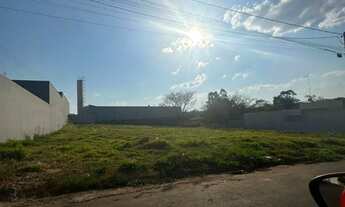 Imagem: Oportunidade 560 metros dentro da cidade