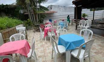 Imagem 2: Linda casa com piscina