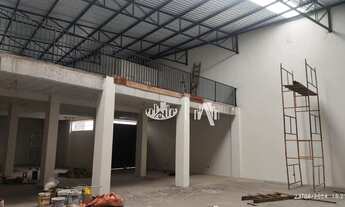 Imagem 4: Barracão para alugar, 486 m² por R$ 8.000,00/mês - Santa Mônica - Londrina/PR