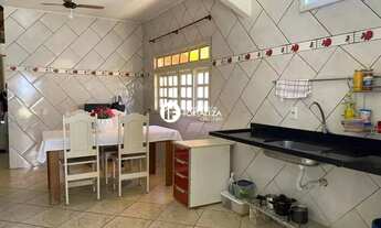 Imagem 6: Oportunidade Rara no Nova Esperança: Casa Ampla com 4 Quartos e Conforto Total