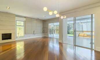 Imagem 2: Venda Casa em Condomínio 3 Dormitórios - 338 m² Vila Mascote