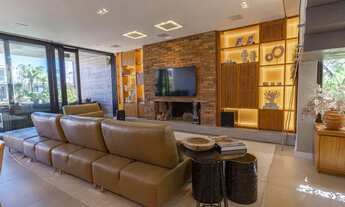 Imagem 3: Casa beira lago, mobiliada, à venda no Condomínio Malibu 5 suítes, 430m² REF