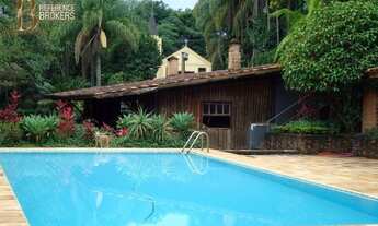 Imagem 7: Sítio na cidade de Itatiba, porteira fechada