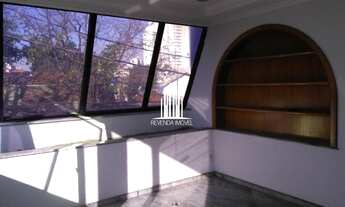 Imagem 2: Salas Comerciais 500m² na Lapa com 3 andares 6 banheiros 10 salas