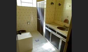 Imagem 6: Vende se excelente casa colonial em ótimo bairro central fácil acesso a tudo