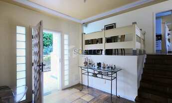 Imagem 7: Casa de 3 dormitórios (1 suíte) - 5 vagas de garagem no bairro Agronômica