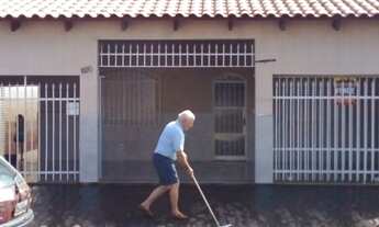 Imagem 2: Vende-se uma casa na Avenida Indaiá