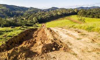 Imagem 5: Lote/Terreno para venda possui 600 metros quadrados em 4 Cantos - Nazaré Paulista - São P