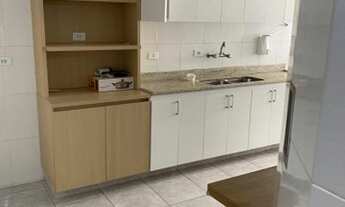 Imagem 3: Quatro Paredes vende e aluga - Excelente cobertura no Km1 da Barra da tijuca na Abm no con