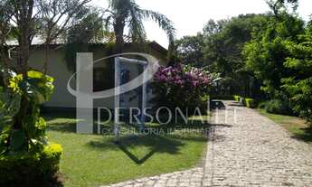 Imagem 6: Belíssima Chácara à Venda e para Locação esta em um terreno de 2.500m2 e possui uma área c